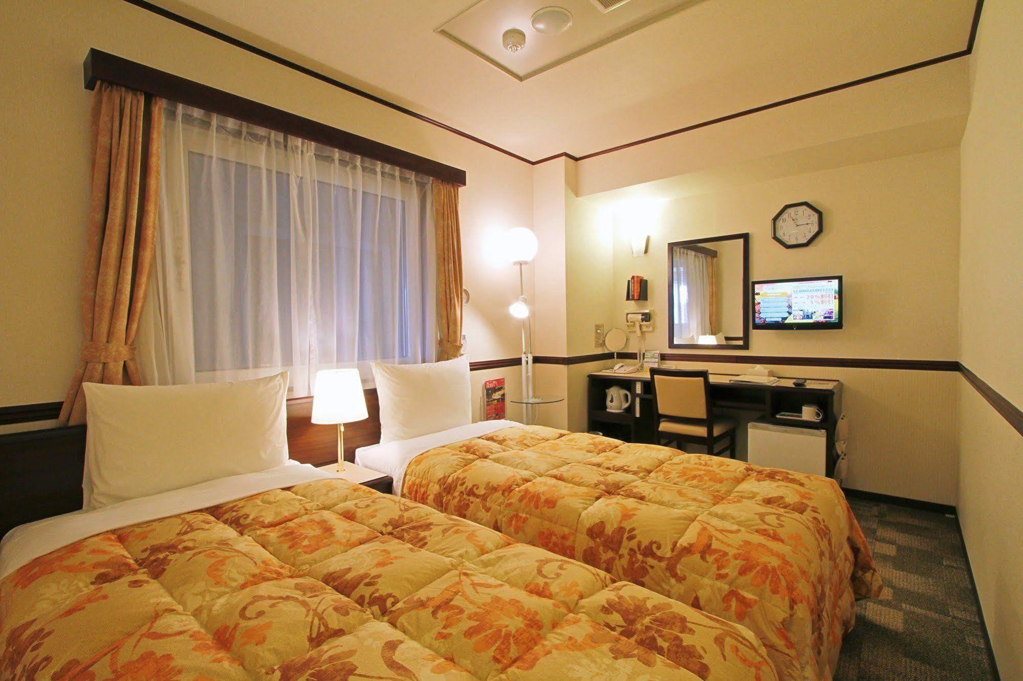 Toyoko Inn Morioka Ekimae Екстер'єр фото